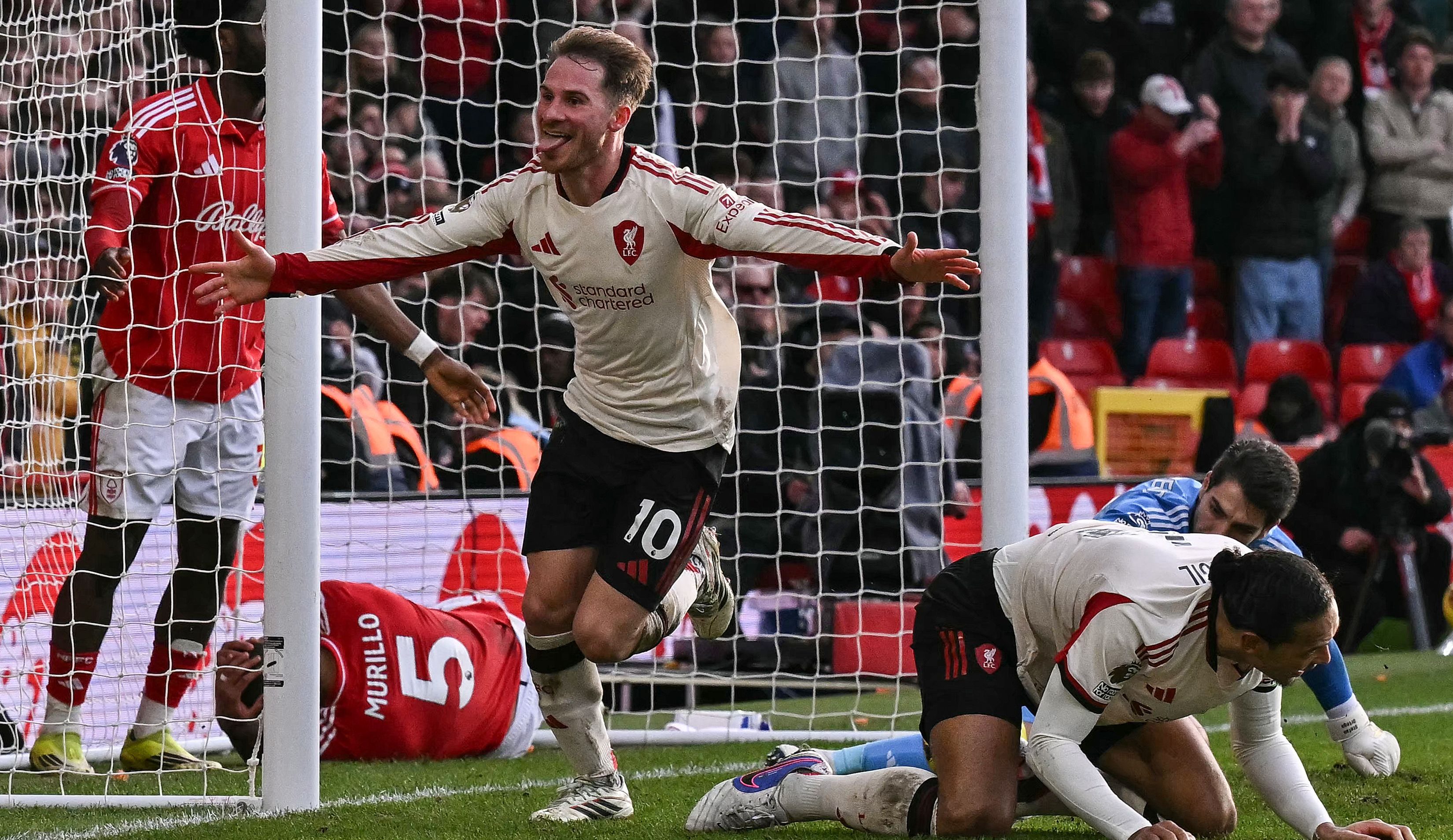 Mac Allister convirtió un gol agónico para el triunfo de Liverpool sobre Nottingham Forest