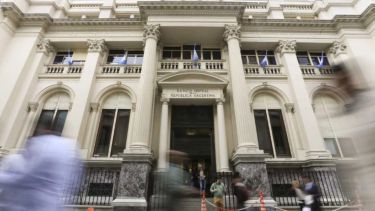El Banco Central hizo la compra de 214 millones de dólares, la más alta de divisas en 11 meses