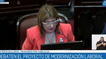 Imagen de En vivo | El Senado debate la reforma laboral: el peronismo criticó el FAL en la sesión, la UCR y el PRO adelantaron su apoyo al proyecto
