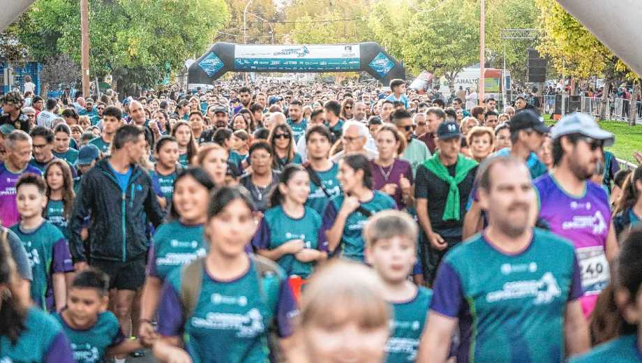 Se vive la 40° edición de la histórica Corrida de Cipolletti.-