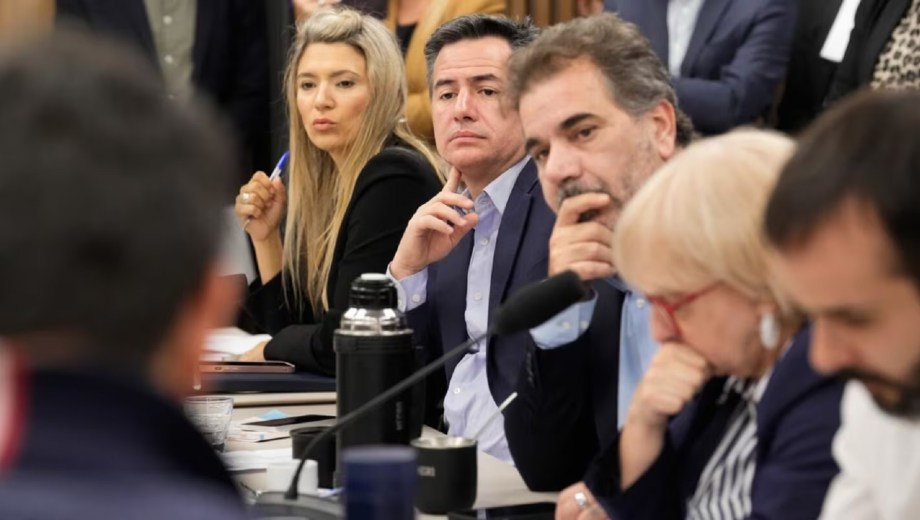 El PRO busca cambiar la reforma laboral.