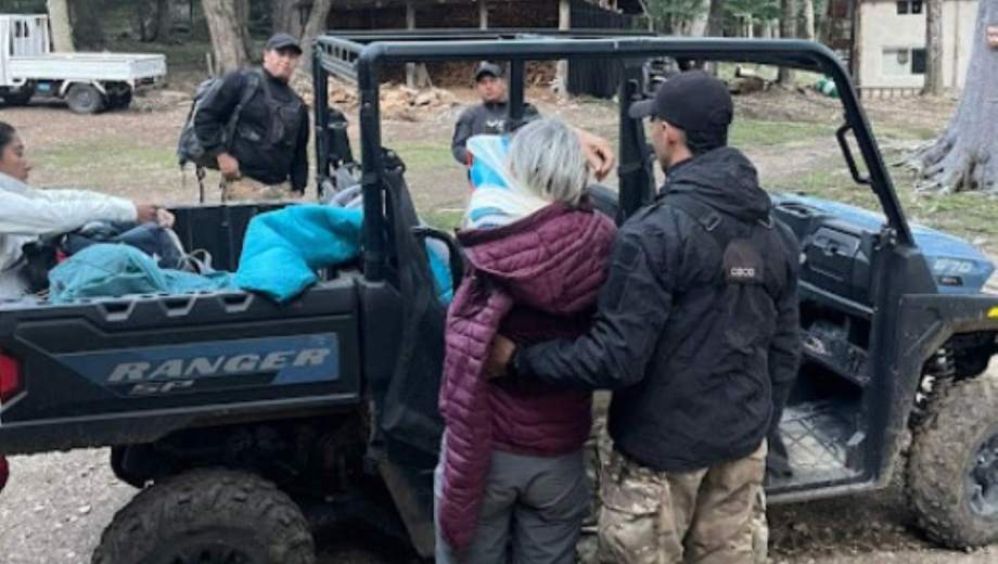 Una mujer se lesionó durante una travesía  en  el Cerro Año Nuevo. Foto: Gentileza Noticias del Bolsón.  