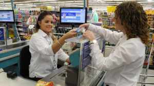 Sueldo de empleados de comercio en febrero 2026: cómo se integra el bono de $100.000