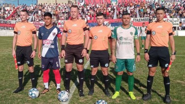 Escándalo en el Regional Amateur: un árbitro denunció que le robaron y hubo sanción