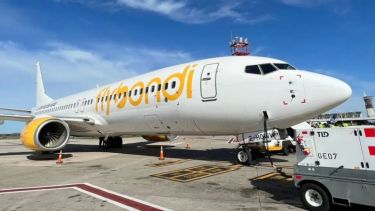 Flybondi canceló 90 vuelos y el Gobierno denunció «boicot» sindical por falta de combustible