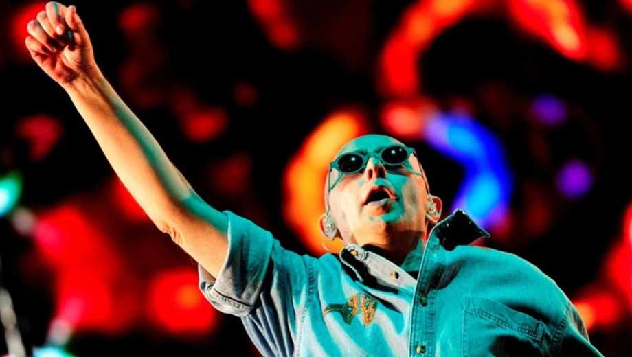 El Indio Solari sufrió un ACV y permanece internado.-