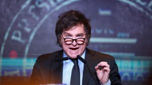 “Robábamos con los precios», admitió un empresario de neumáticos y Javier Milei apuntó contra el sector