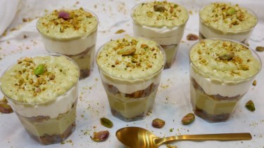 Tiramisú de pistacho: la versión sin horno que es tendencia y conquista el verano