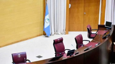 Opositores de Rolando Figueroa piden que las sesiones de la Legislatura y los Deliberantes se trasmitan en vivo