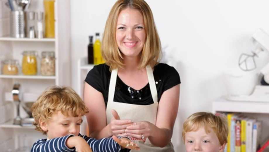 Niñeras: salarios de empleadas domésticas.-