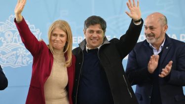 El PJ bonaerense oficializó a Kicillof y llamó a unificar al peronismo para «enfrentar el modelo» de Javier Milei