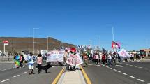 Imagen de Comenzaron las clases en las escuelas rurales de Río Negro: paro de Unter y protesta en Ruta 23