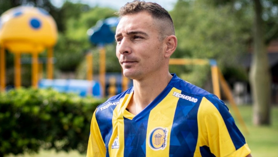 Ruben anunció su regreso al Canalla tras más de un año de inactividad.