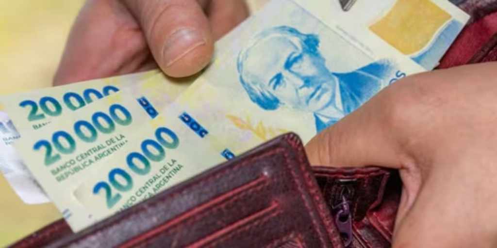 Salario Mínimo en febrero 2026: nuevos montos y cómo afectan a jubilaciones y pensiones - Diario Río Negro