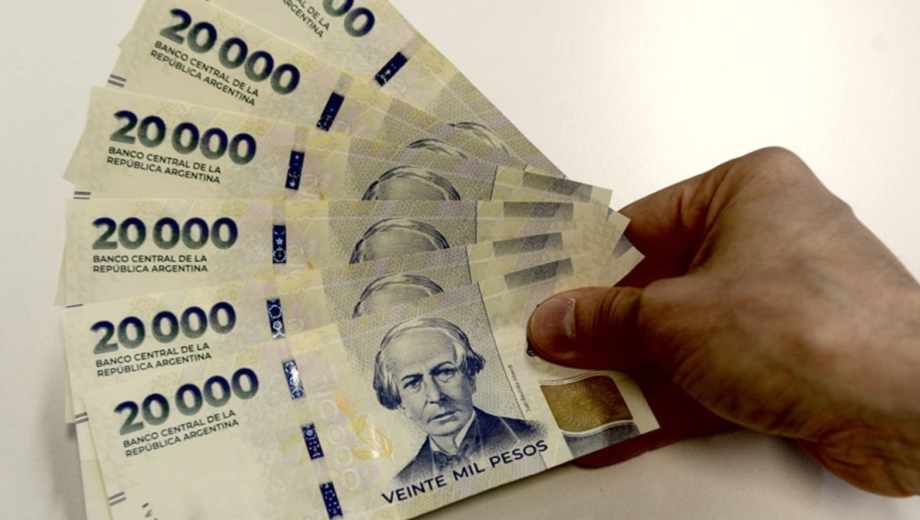 Aumento del salario mínimo en febrero 2026: ¿cómo impacta en jubilaciones y quiénes cobran un extra?