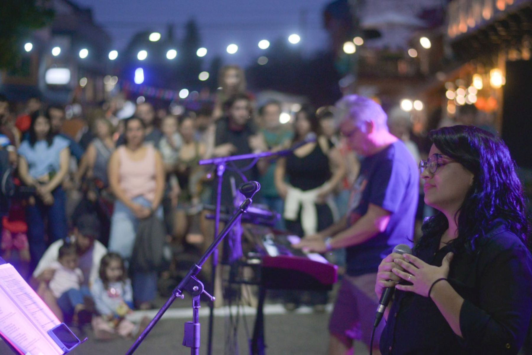 La noche de San Martín de los Andes se viste de arte
