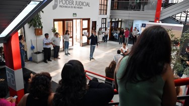 Judiciales de Río Negro aceptaron la oferta del STJ y tendrán sus aumentos en haberes de febrero