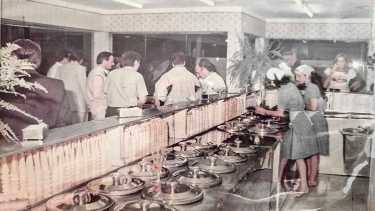 El sabor de la memoria: La historia de la heladería que marcó a generaciones en Viedma