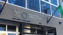 Imagen de Comenzó el juicio contra un hombre acusado de múltiples abusos a una niña en Viedma