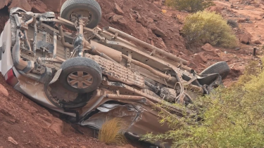 Impactante vuelco en la Ruta 5: cayó por un barranco y fue trasladado con heridas a Rincón de los Sauces