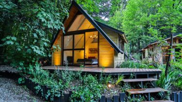 Tiny houses, una tendencia para el fin de semana largo: cuánto cuesta dormir en una bella casa de muñecas