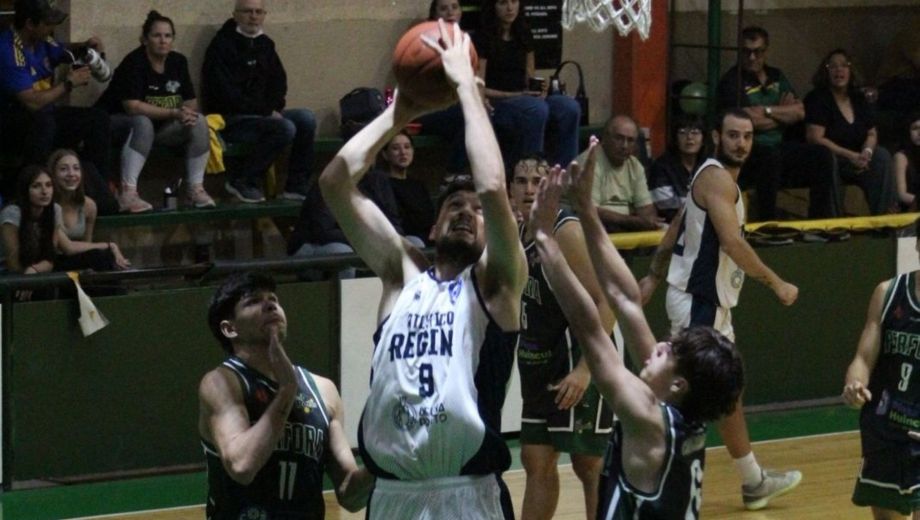 El Verde marcó claras diferencias en el primer tiempo y después controló a su rival. (Prensa Atlético Regina)