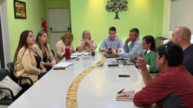 Avanzan las mesas de trabajo conjunto en Los Menucos: buscan consolidar el empleo local con proyectos mineros