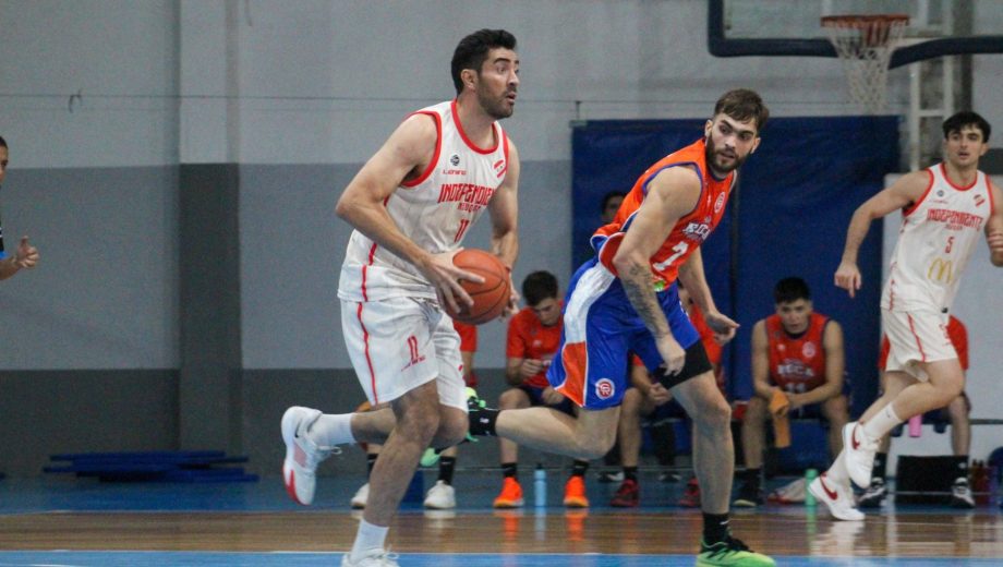 Independiente le ganó a Roca como visitante y sigue invicto. (Foto: Prensa Deportivo Roca)