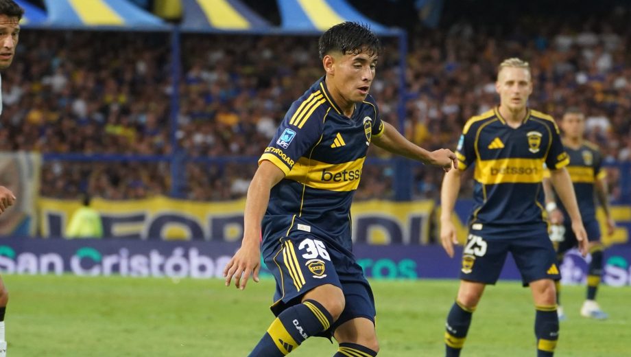 Tomás Aranda tuvo un gran ingreso ante el Lobo mendocino y sería titular ante Lanús. (Clarín Fotografía)