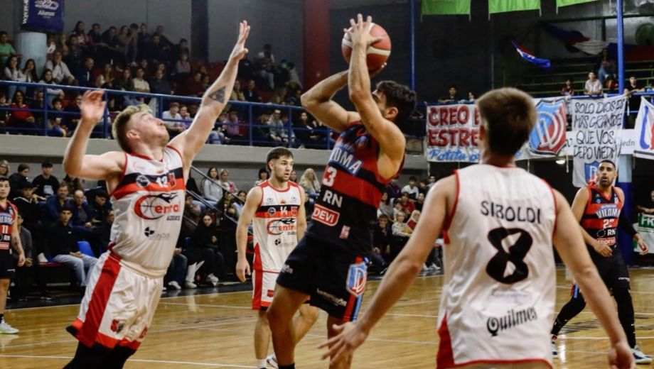 Nicolás Paletta fue el mejor de la cancha, con una valoración de 29. (Marcos Aramburu)