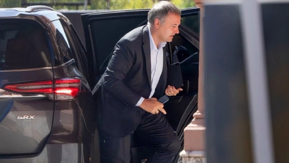 Manuel Adorni. 