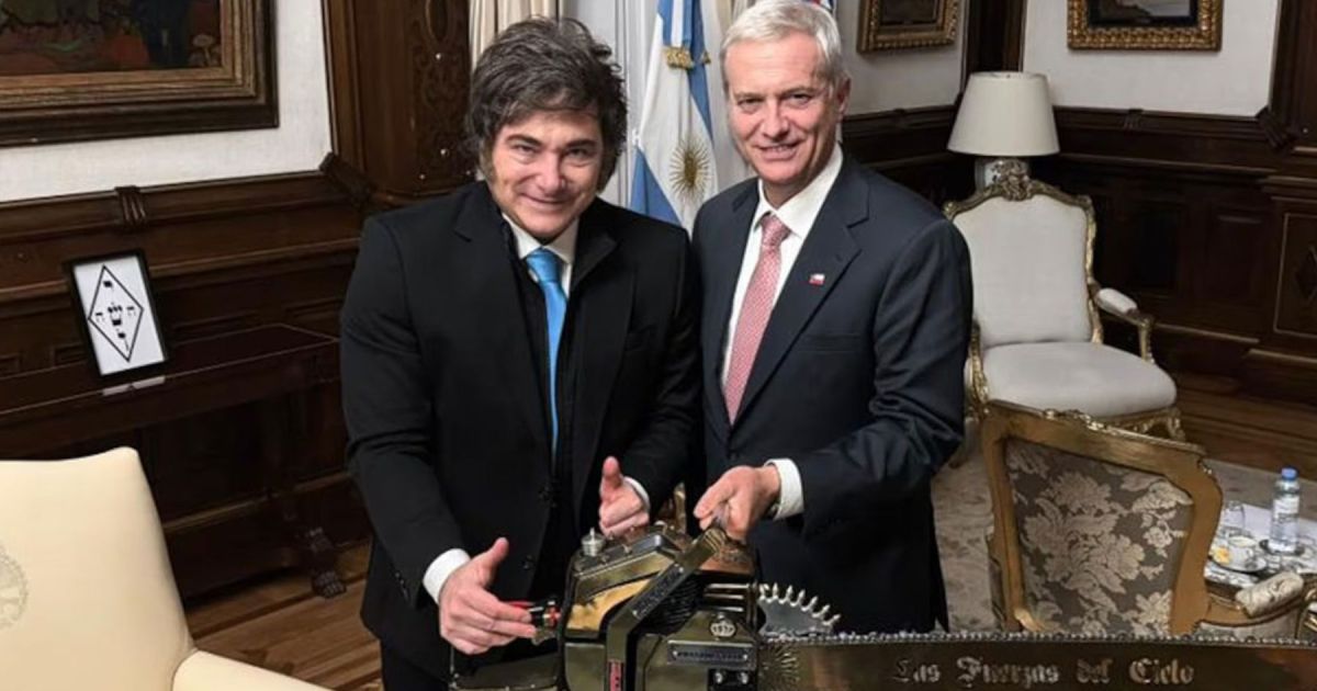 Javier Milei realizará visita oficial a Santiago de Chile este jueves