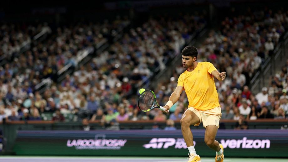 Charly tuvo que batallar para meterse en los octavos de final. (AFP)