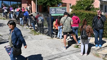 Más de 7.000 personas esperan acceder a un lote social en Bariloche