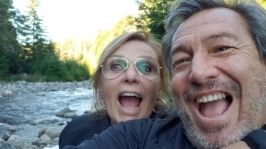 El último adiós del “Chino” Tapia a su esposa en Villa La Angostura, el lugar de Neuquén que los enamoró
