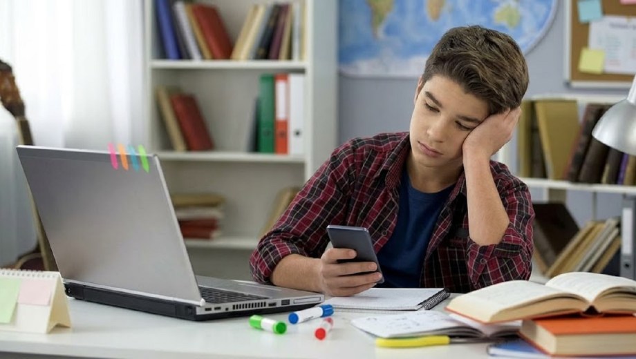 Cómo recuperar la atención en la era de redes sociales según la neurociencia. 