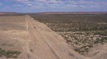 Imagen de «Desierto Verde»: llegan de Córdoba a Neuquén para sembrar alfalfa de exportación en plena estepa