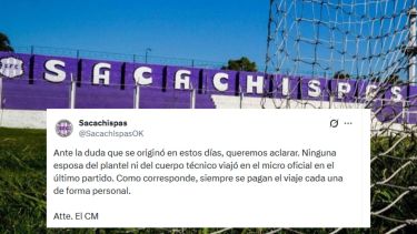 Un club de Primera C se burló de Manuel Adorni por el viaje a Nueva York: «Ninguna esposa del plantel…»