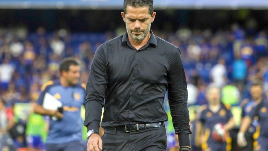 El ex técnico de Boca podría dirigir en el fútbol de Chile.