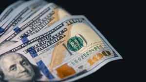 Dólar oficial y financiero: cómo inicia la semana este lunes 16 de marzo 2026 en Argentina