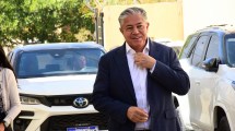 Imagen de Rolando Figueroa retoma la agenda en Neuquén y prepara un anuncio para el acceso a la vivienda