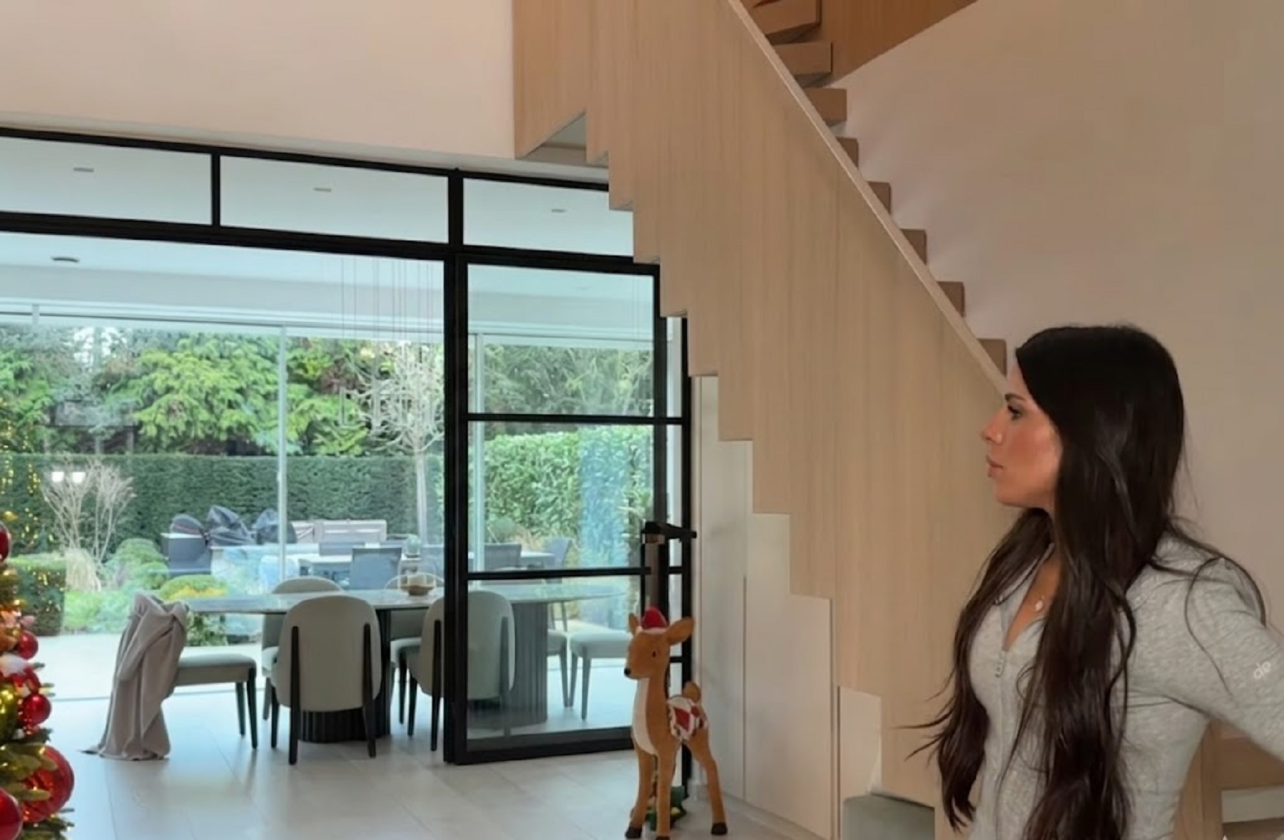 Así es la lujosa casa de Enzo Fernández y Valentina Cervantes en Londres: confort, funcionalidad y adaptación