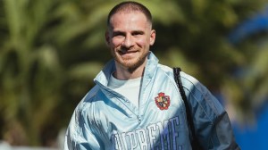 Alexis Mac Allister cambio de look y sorprendió a todos en el entrenamiento de la Scaloneta