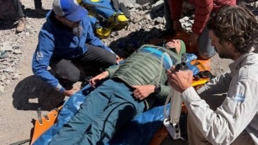 En el Aconcagua: así entrena este médico neuquino a colegas de todo el mundo para situaciones extremas en altura