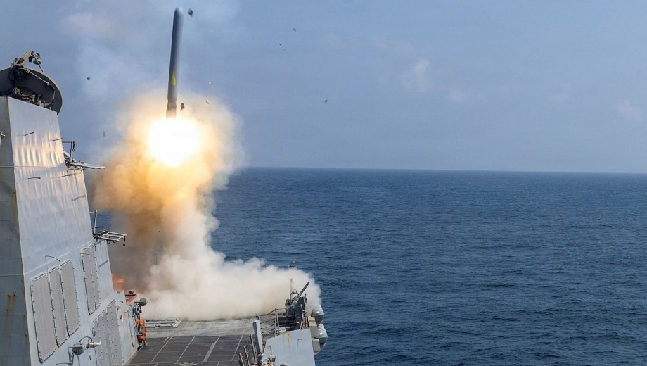 Gran parte de esos 11.300 millones de dólares fue consumido por el uso intensivo de municiones guiadas de precisión. (Foto: gentileza)