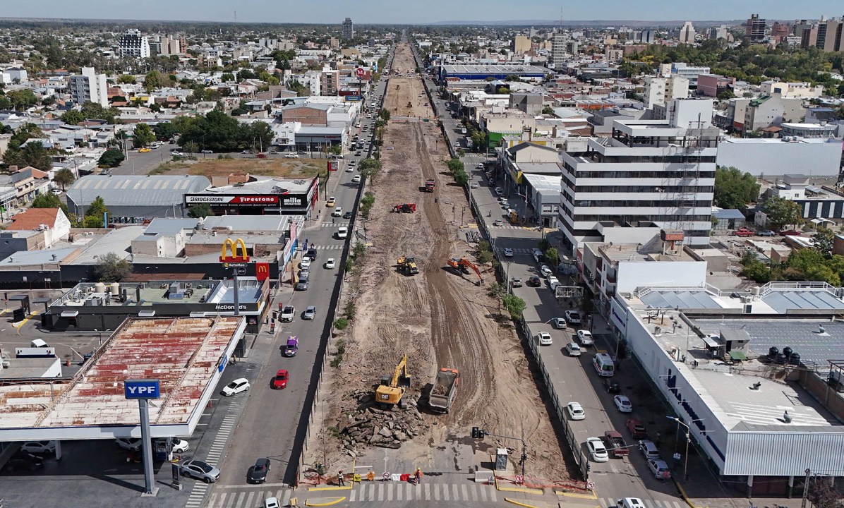 Cortes de tránsito y cambios en el COLE: el pedido de la Muni para moverse por la obra de Avenida Mosconi - Image 2