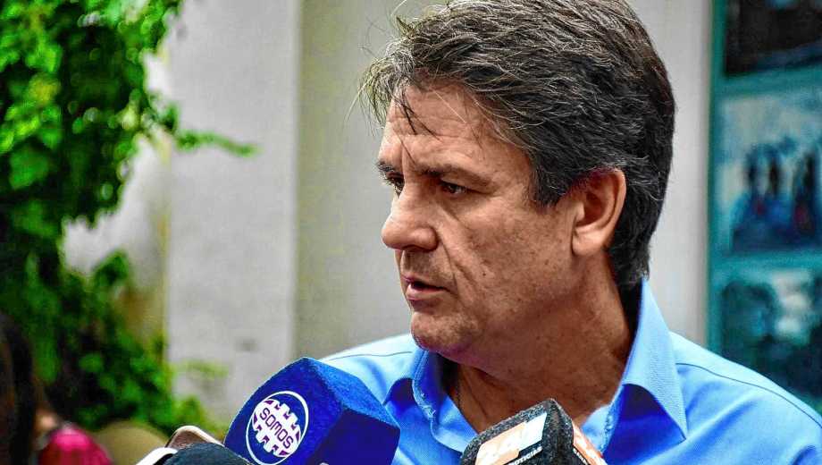 El intendente Mariano Gaido recorrió la obra. Foto Matías Subat.