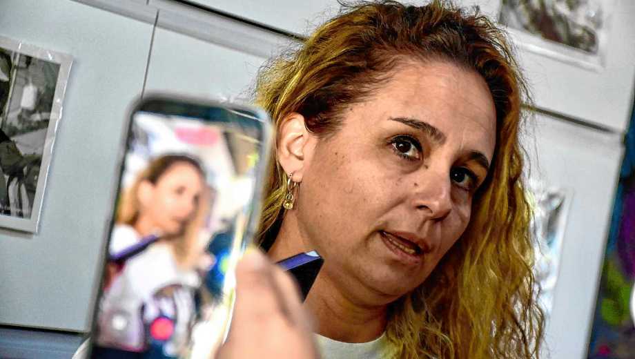 La subsecretaria de Mujeres de la ciudad de Neuquén, Alejandra Oehrens alertó sobre los índices alarmantes de violencia en la capital (foto Matías Subat)