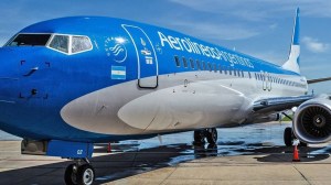 Un vuelo a Trelew fue desviado a Bahía Blanca porque se le rompió el parabrisas