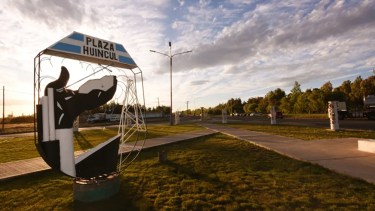 Hay 1.400 pedidos de terrenos para vivienda única que están pendientes en Plaza Huincul